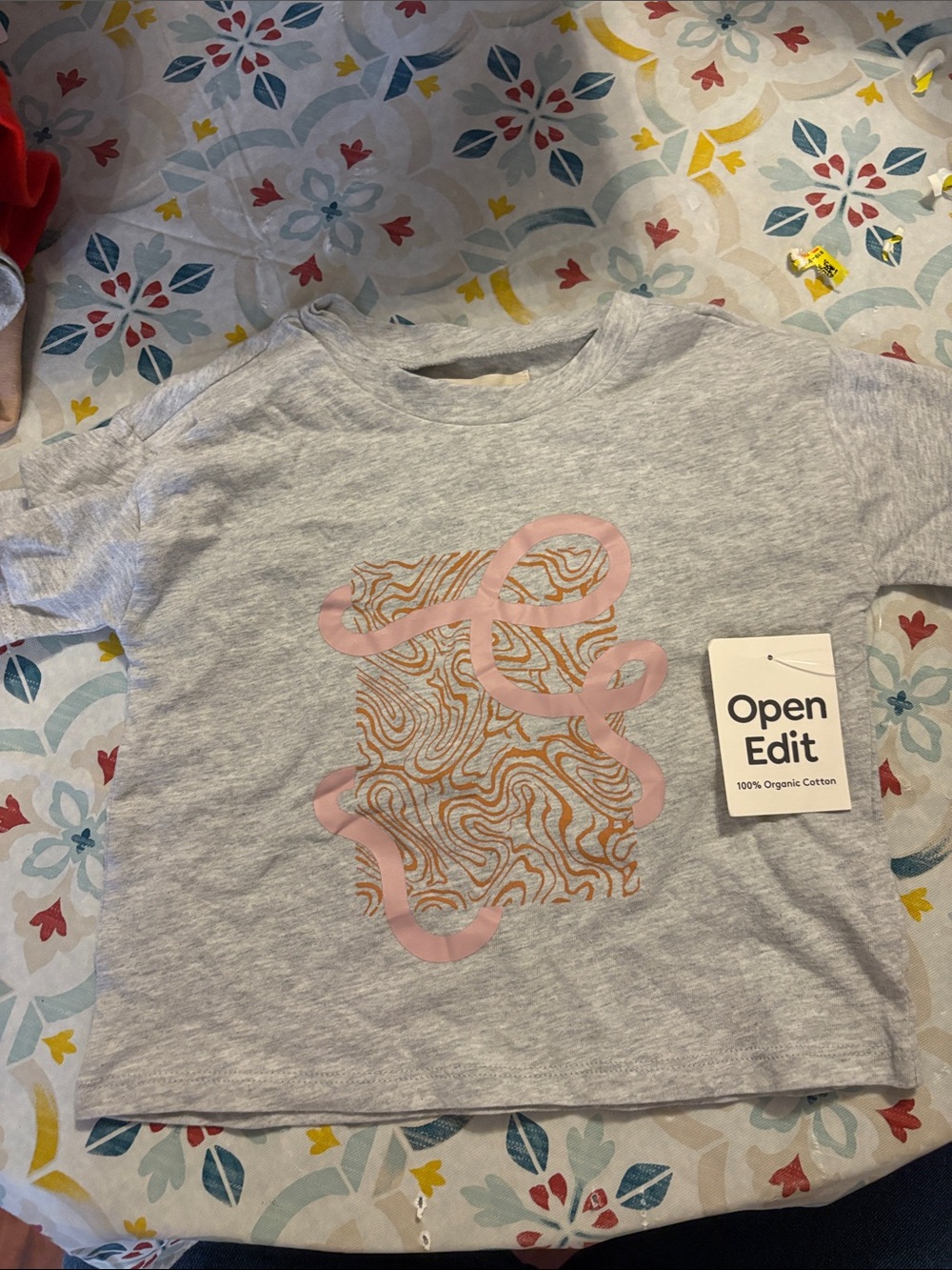 Open Edit Kids' Light Gray Short Sleeve Tee with Pink & Gold Graphic